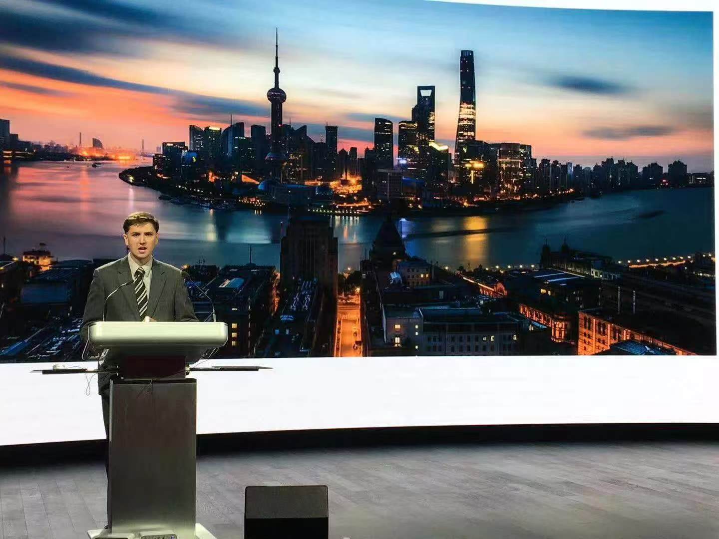 Maximiliano Hoffman - Founder & CEO